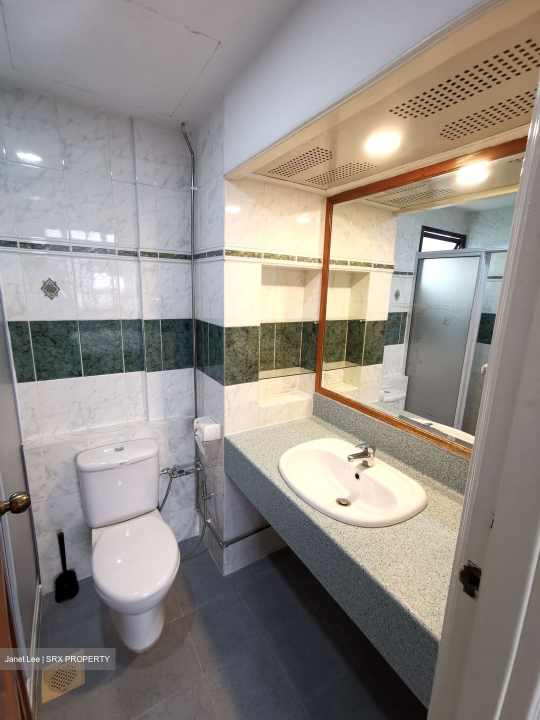 Park East (D15), Condominium #546588351